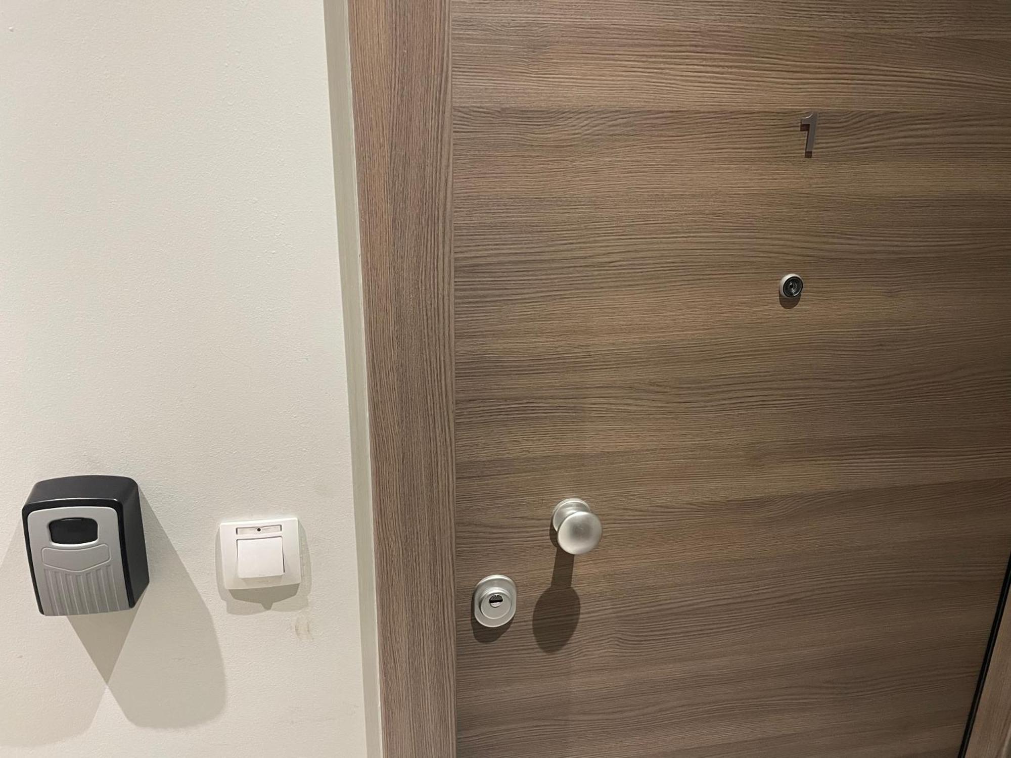 2Downtown#1# Apartment Thessaloníki Luaran gambar